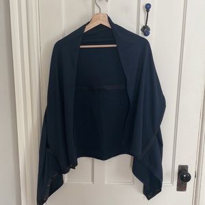 Lululemon Vinyasa Scarf/Wrap - Navy Blue & Black - with arm holes (one size)